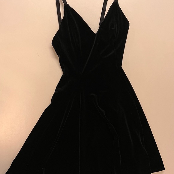 Black milk velvet mini dress size XS - Picture 4 of 6